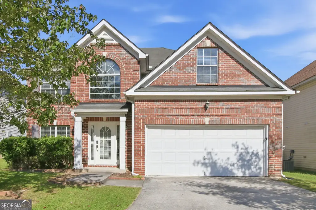 7650 Bowhead Court, Fairburn