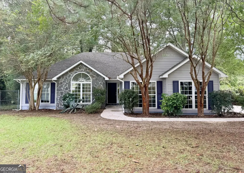 2131 Alexis Drive, Claxton