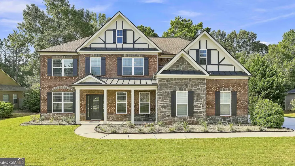 80 Savannah Drive, Senoia
