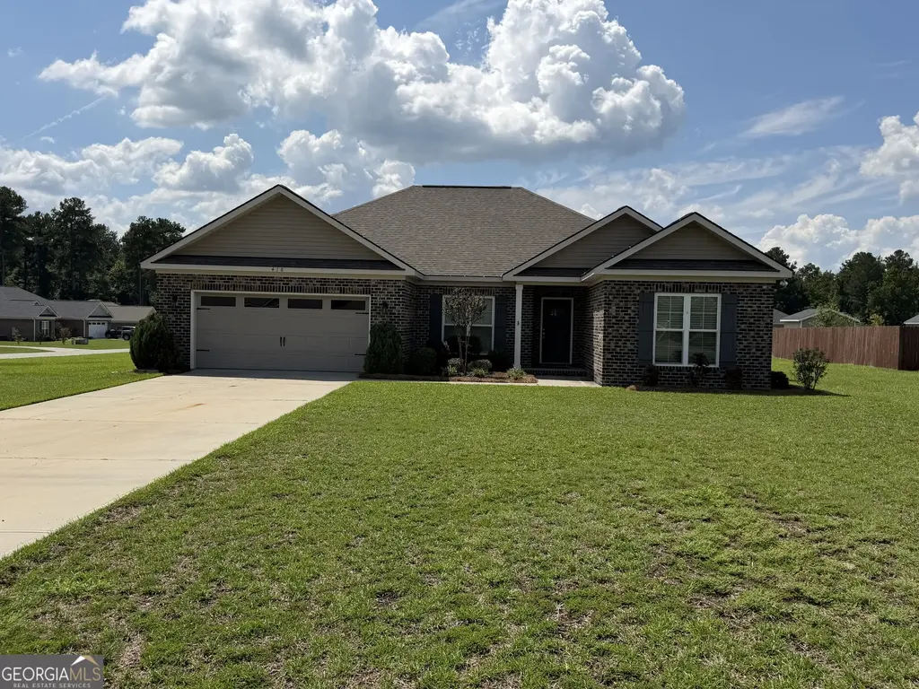 418 Autumn Avenue, Statesboro