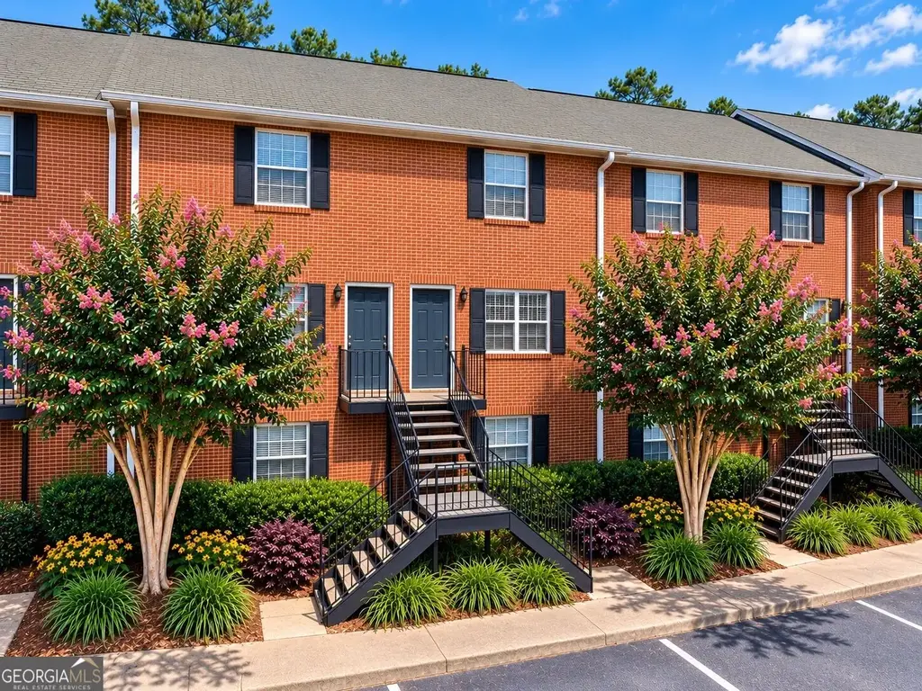 2165 S Milledge Avenue E4, Athens