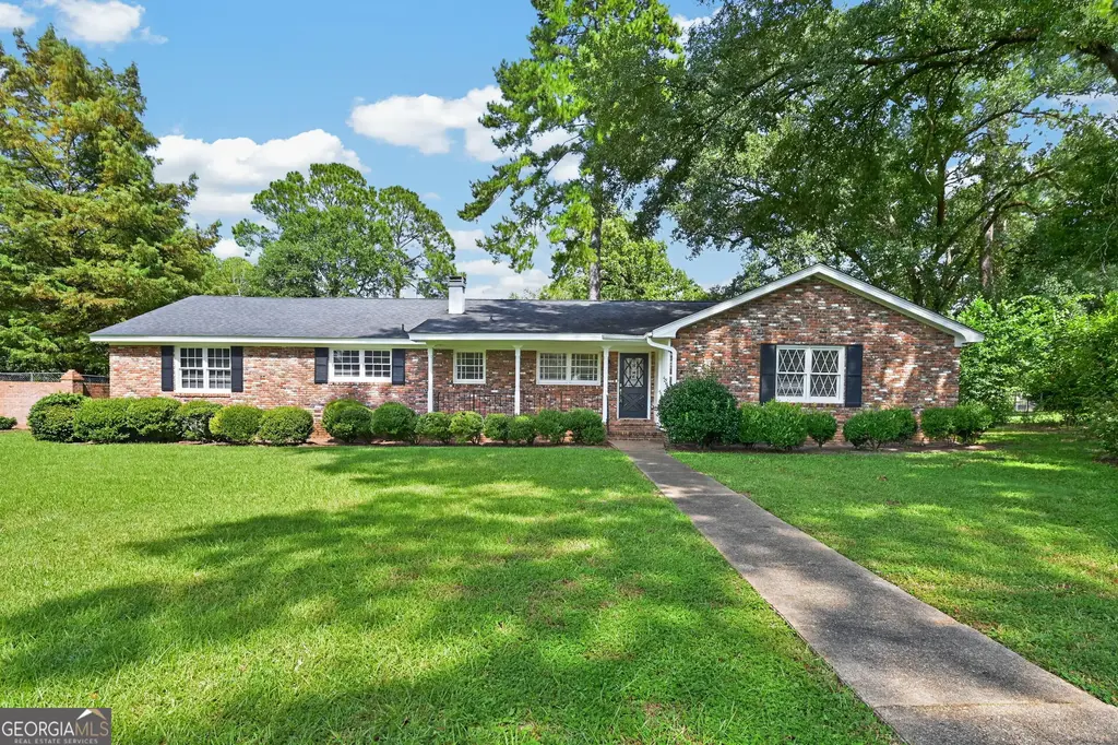 1629 Lowell Lane, Albany