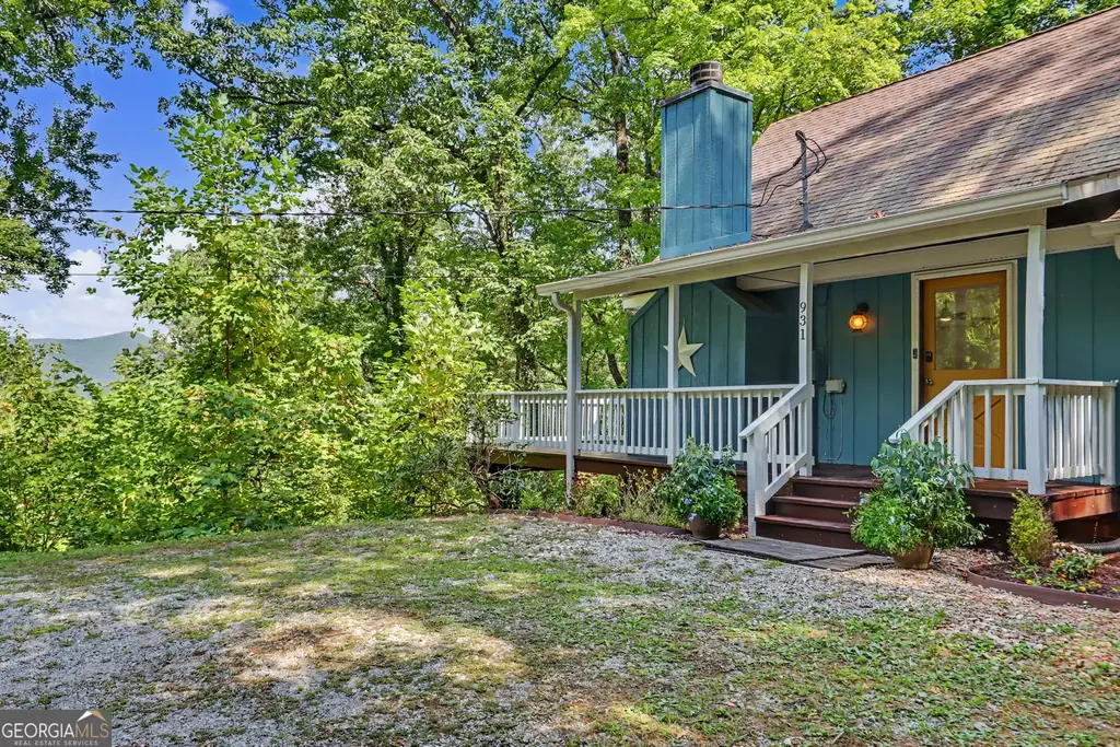 931 Timber Bluff Drive, Clayton