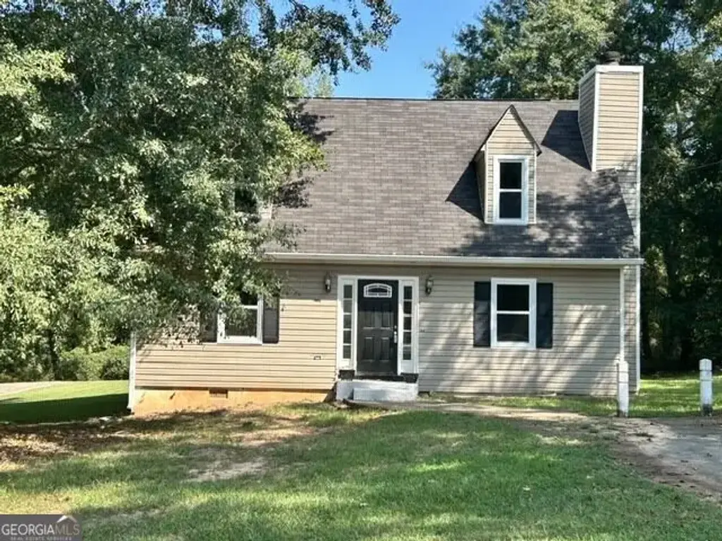 611a Seminole Drive, Griffin