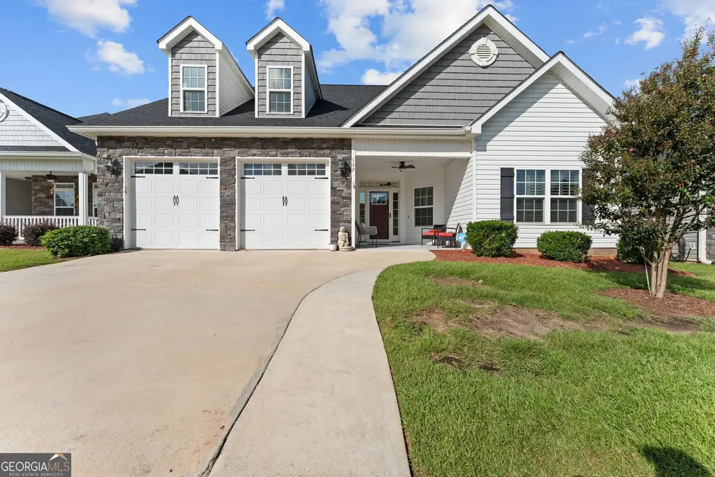 137 Shady Oak Drive, Perry
