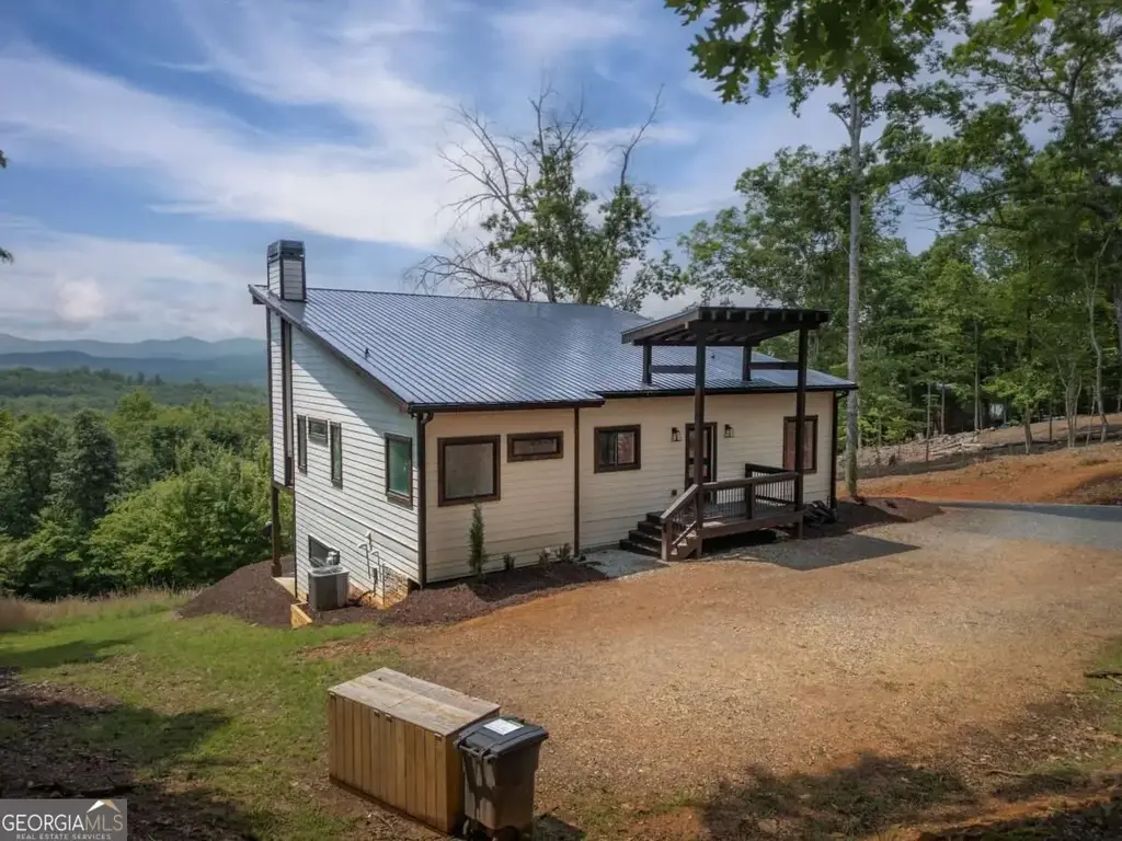 310 Wunder Bear Ridge Road, Morganton