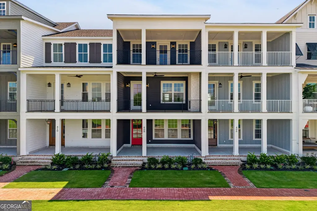408 Legends Court, Savannah