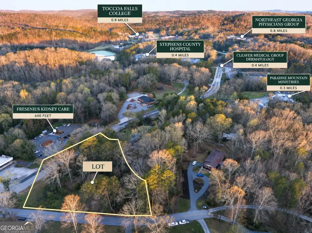 129 Green Forest Drive, Toccoa