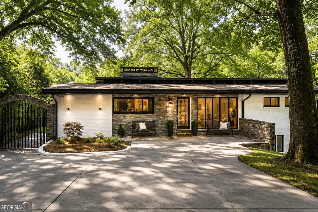 1676 Moores Mill Road Nw, Atlanta