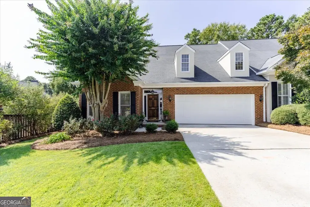 204 W Breckinridge, Macon
