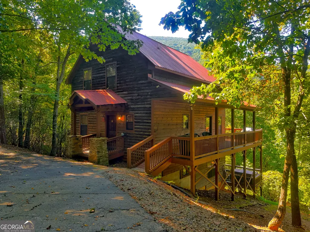 57 Yellow Rock Road, Cleveland