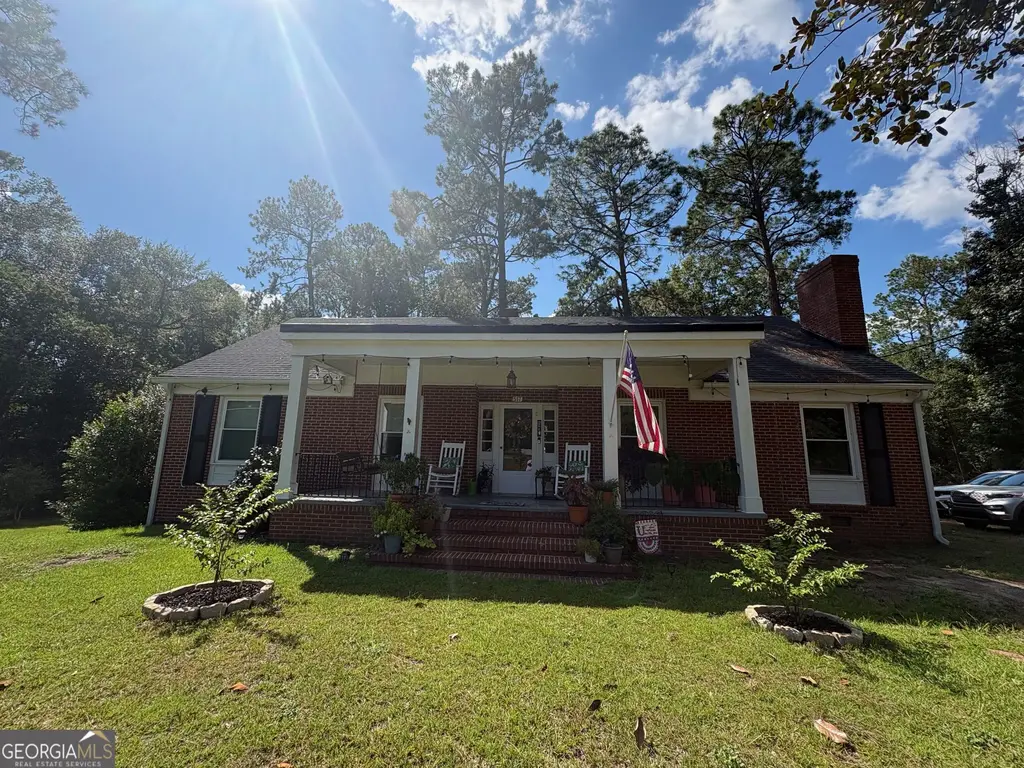 517 N Main Street, Statesboro