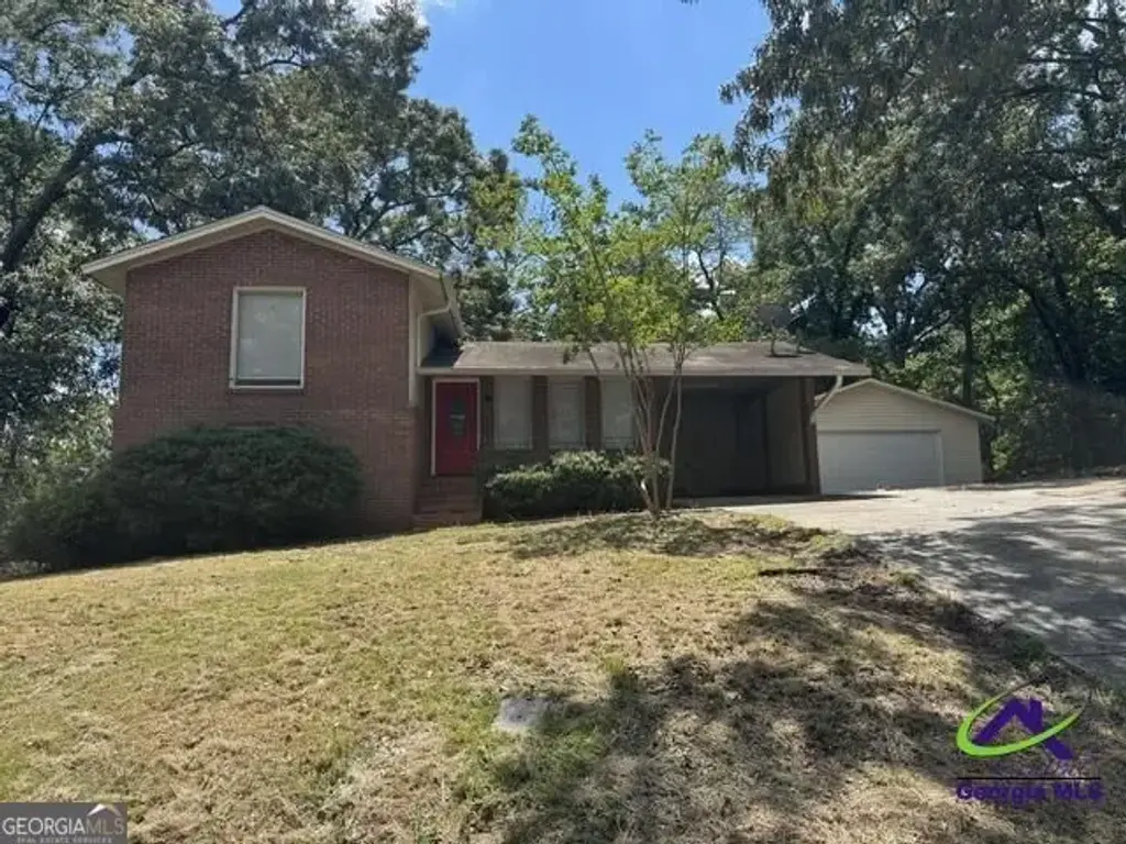 111 Glendale Court, Warner Robins