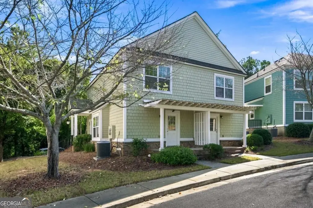 1035 Barnett Shoals Road 452, Athens