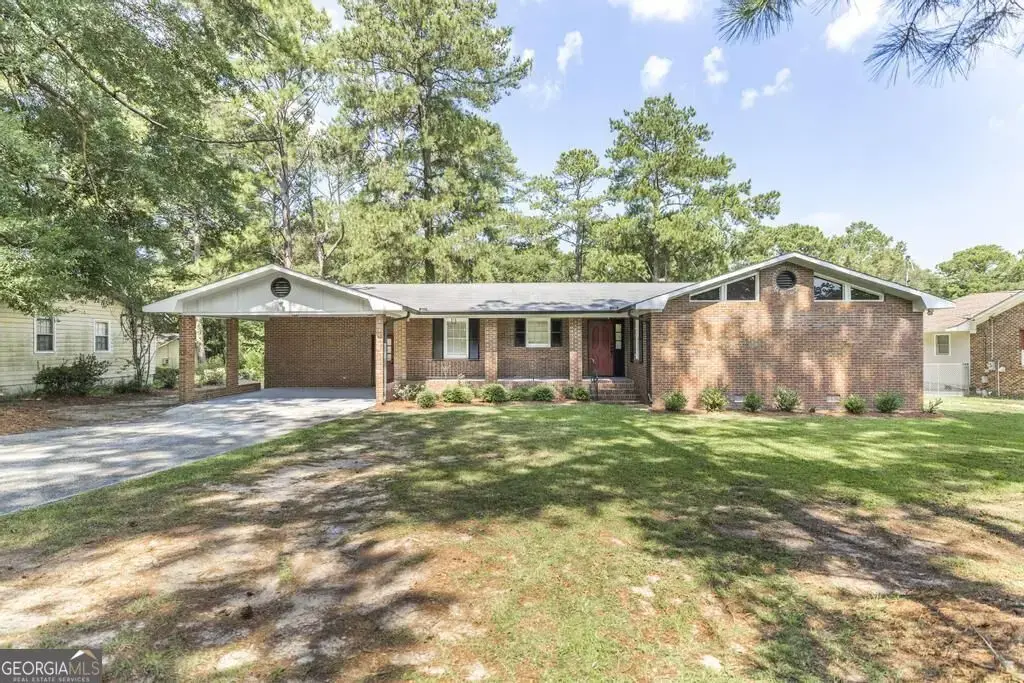 3878 Hitchcock Road, Macon