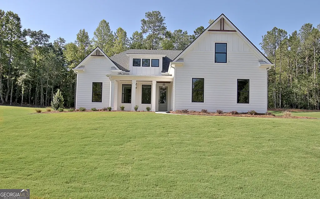 176 Ryeland Drive, Senoia