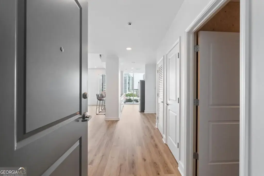 950 W Peachtree Street Nw 1309, Atlanta