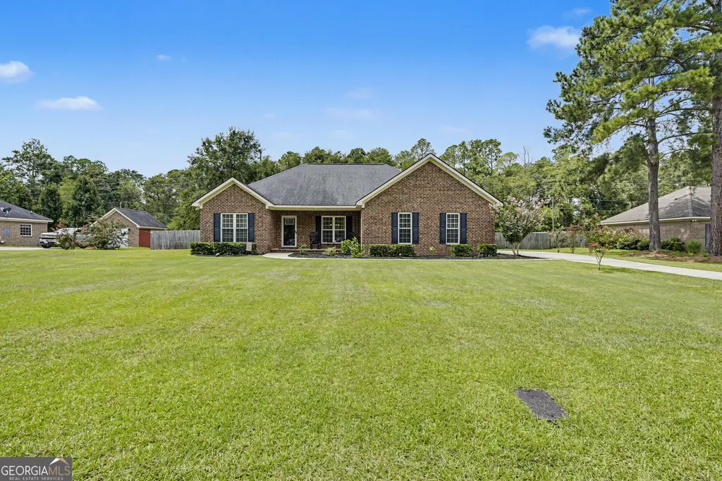 123 Sweet Briar Trail, Statesboro