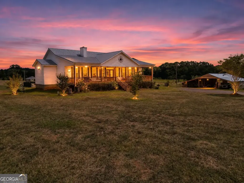 3300 Calvin Road, Monticello