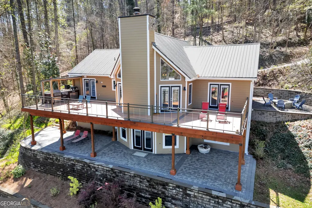 318 E Mourning Dove Court, Monticello