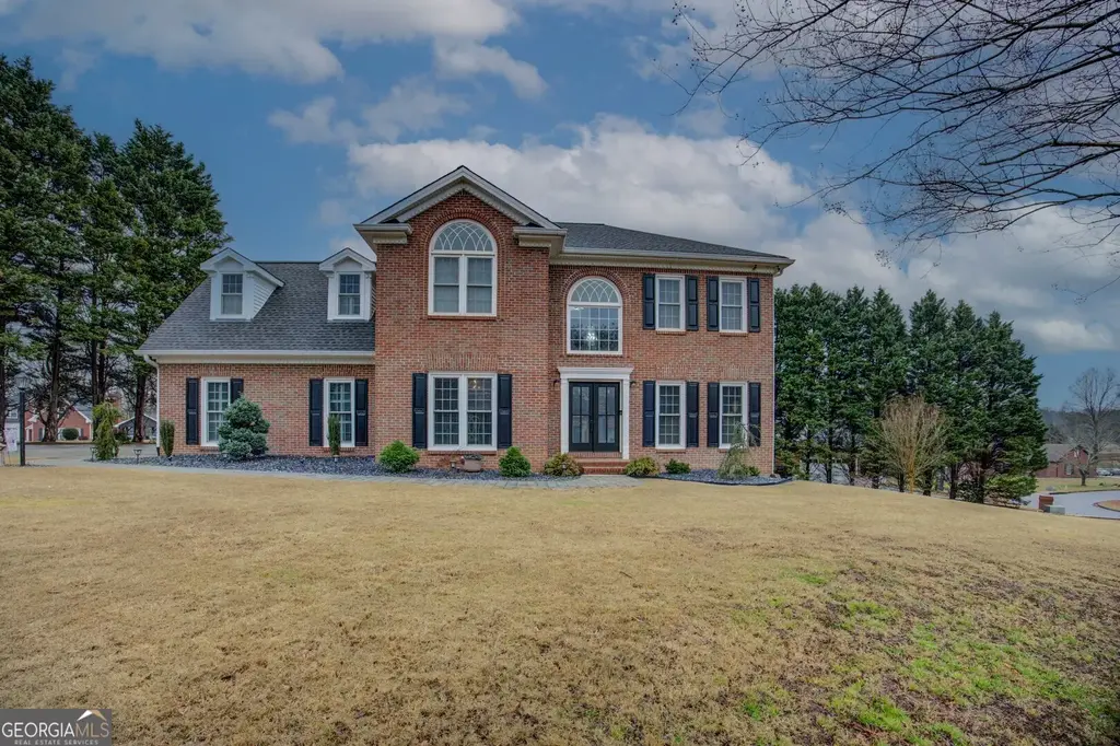 1435 Barrett Place Lane, Lawrenceville