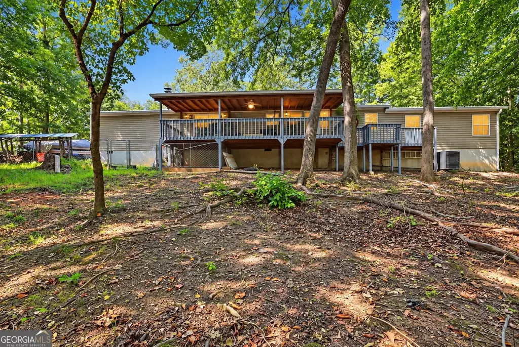 1 Pine Needle Trail, Martin