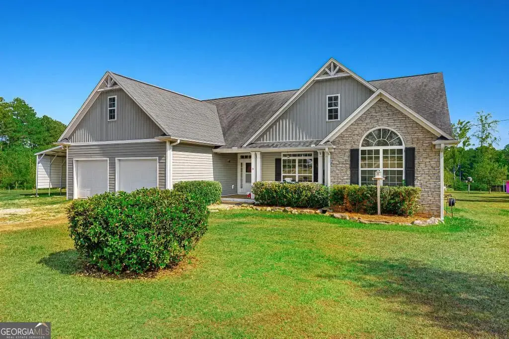 222 Lexington Carlton Road, Lexington