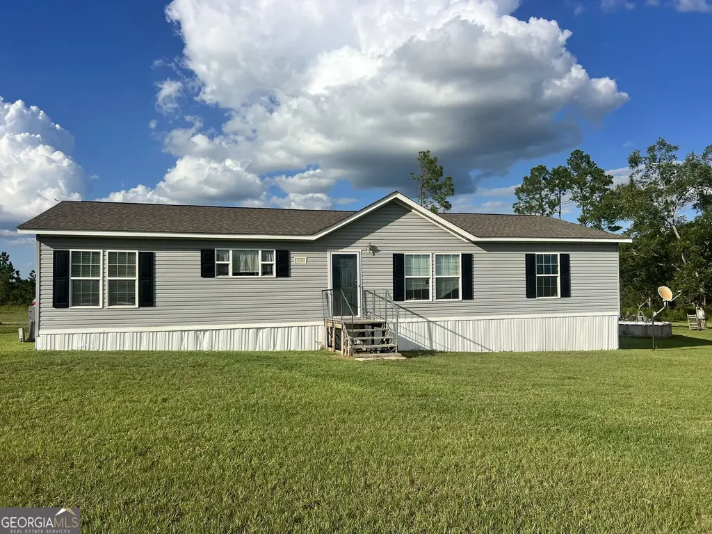 695 Four Acre Road, Vidalia