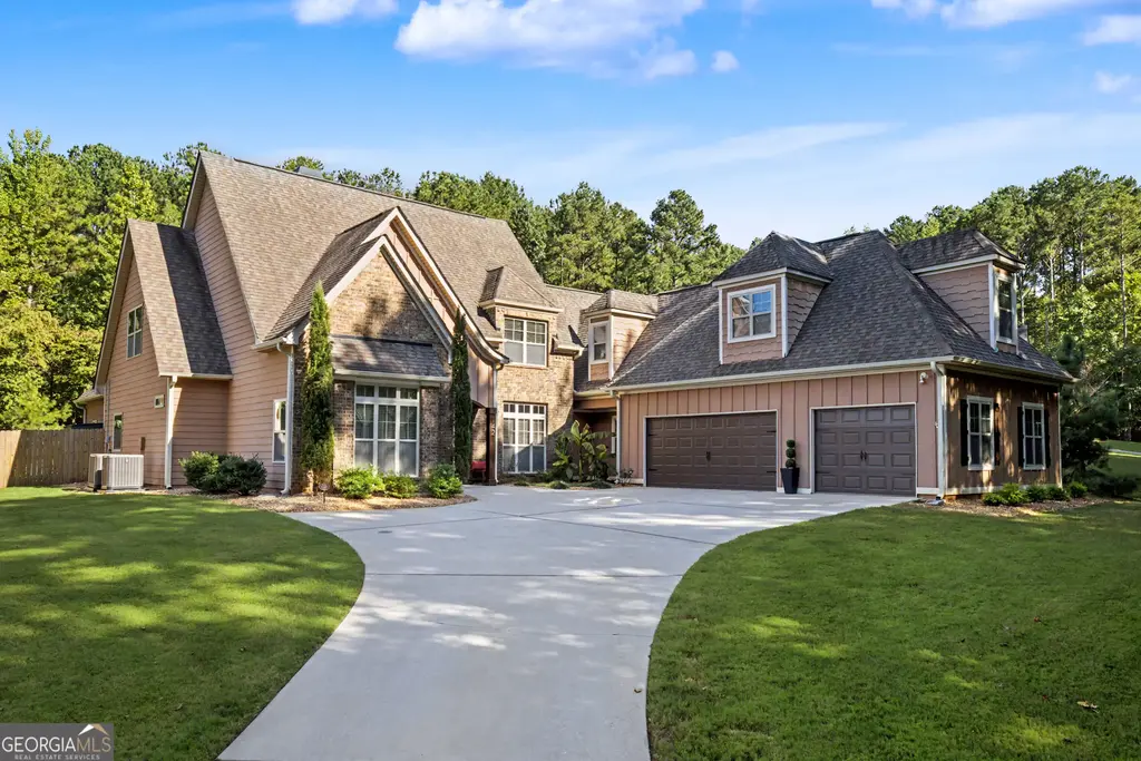 142 Drews Ridge Drive, Newnan