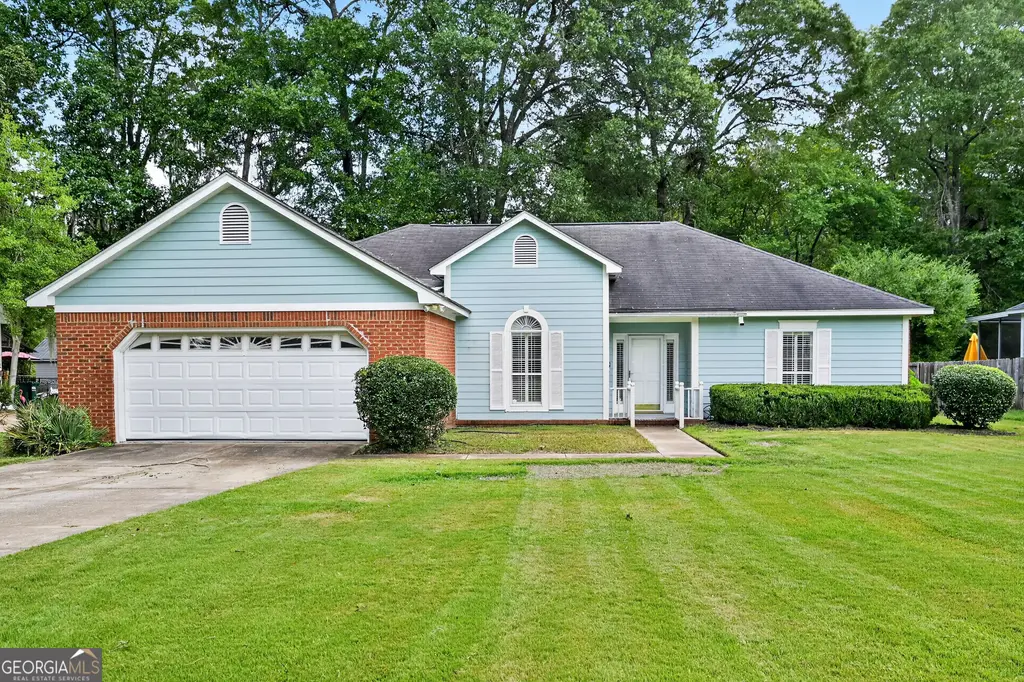 218 Hummingbird Lane, Albany