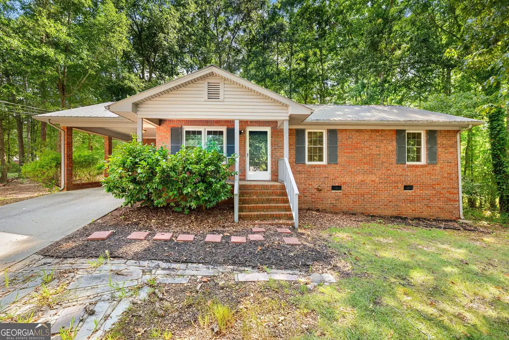 50 Hidden Hills Drive, Hartwell