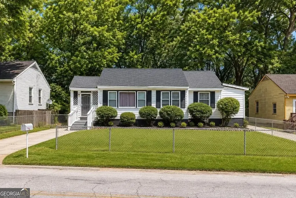 2164 Browns Mill Road Se, Atlanta