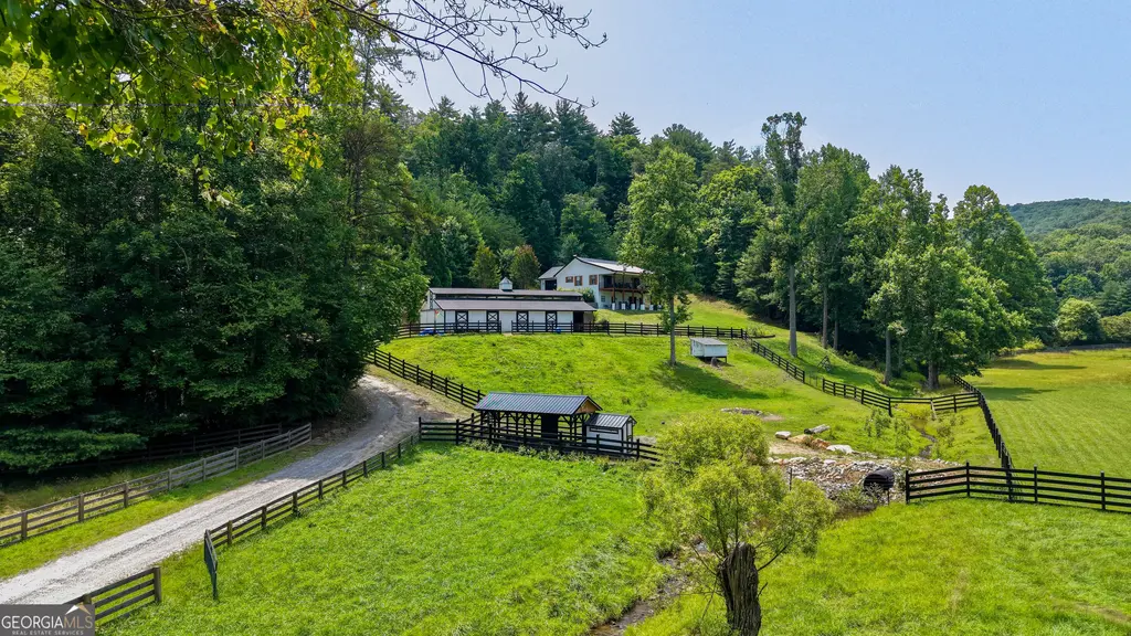 771 Burgess Gap Road, Morganton