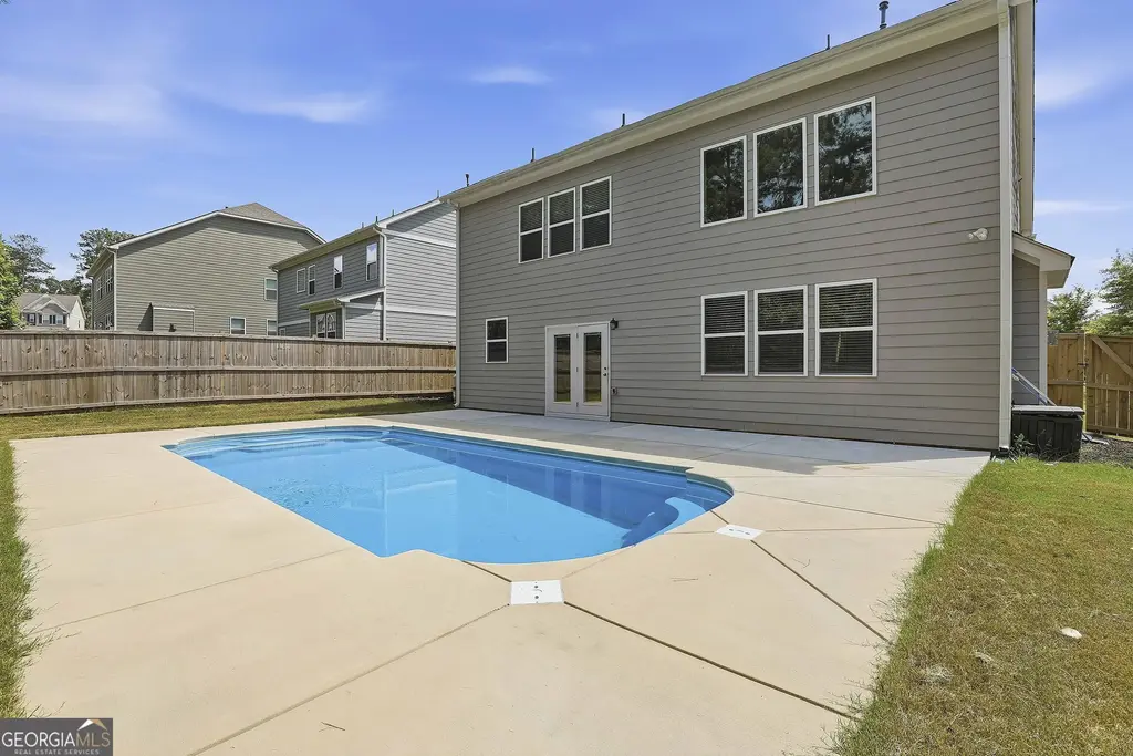 30 Braemore Lane, Newnan