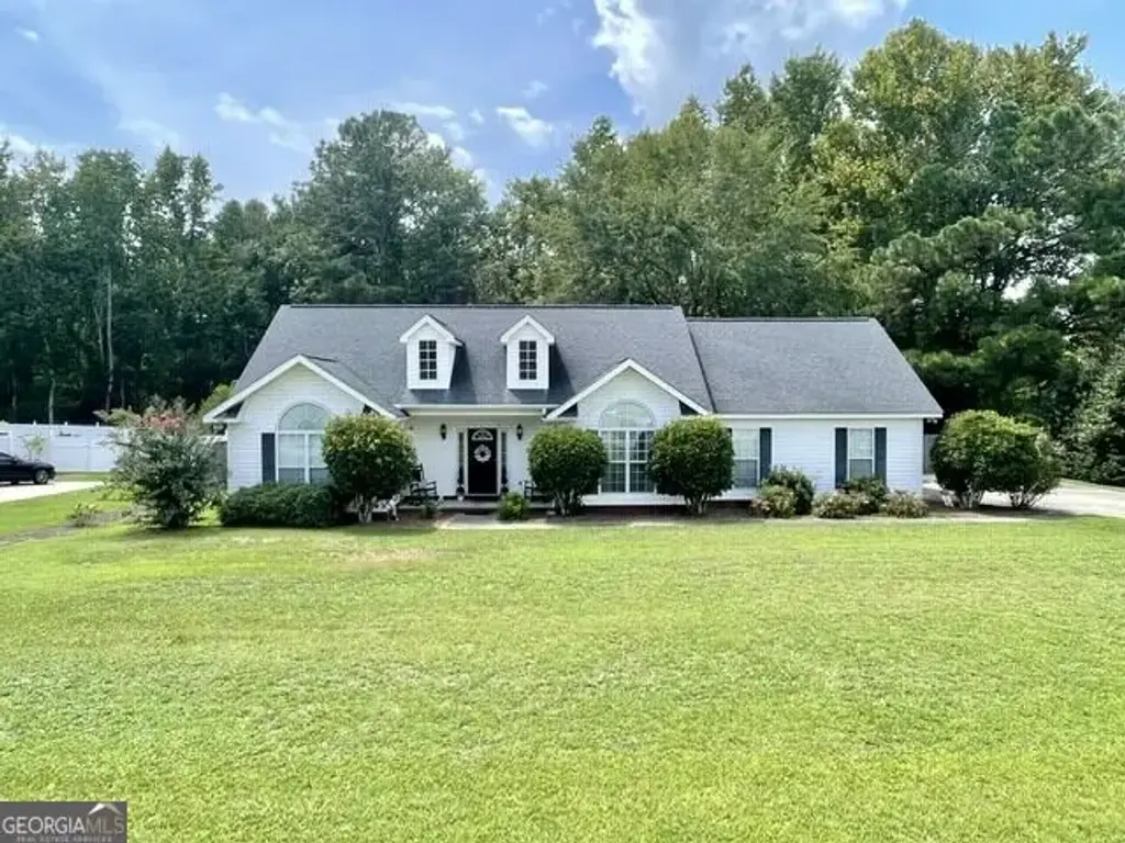 1813 N Leah Lane, Statesboro