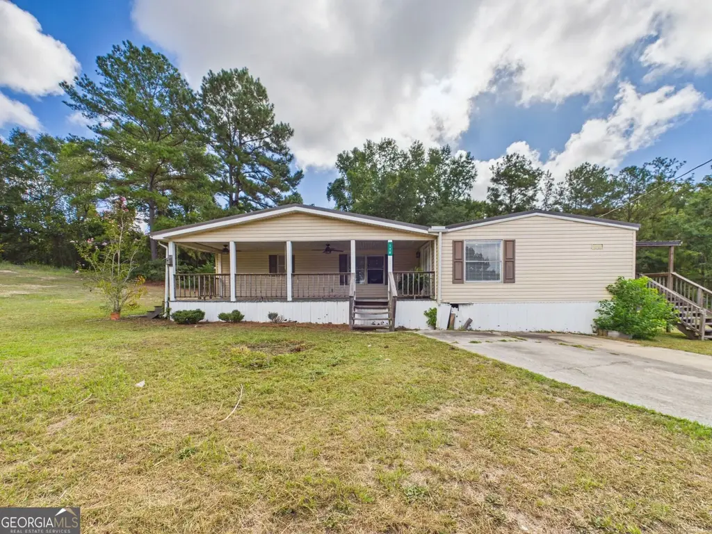 170 Lakeshore Drive S, Ivey