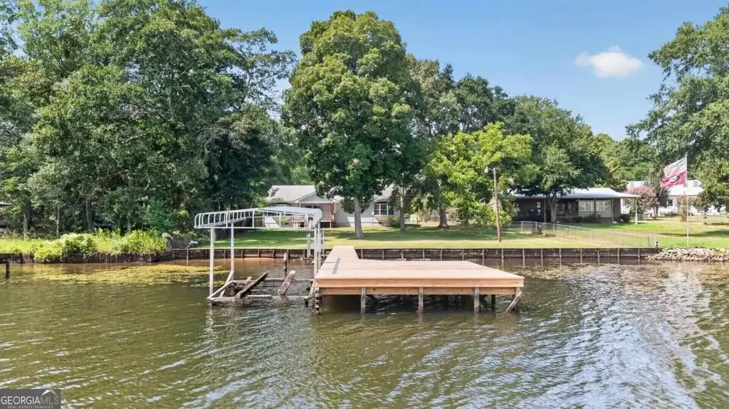 274 S Steele Bridge Road, Eatonton
