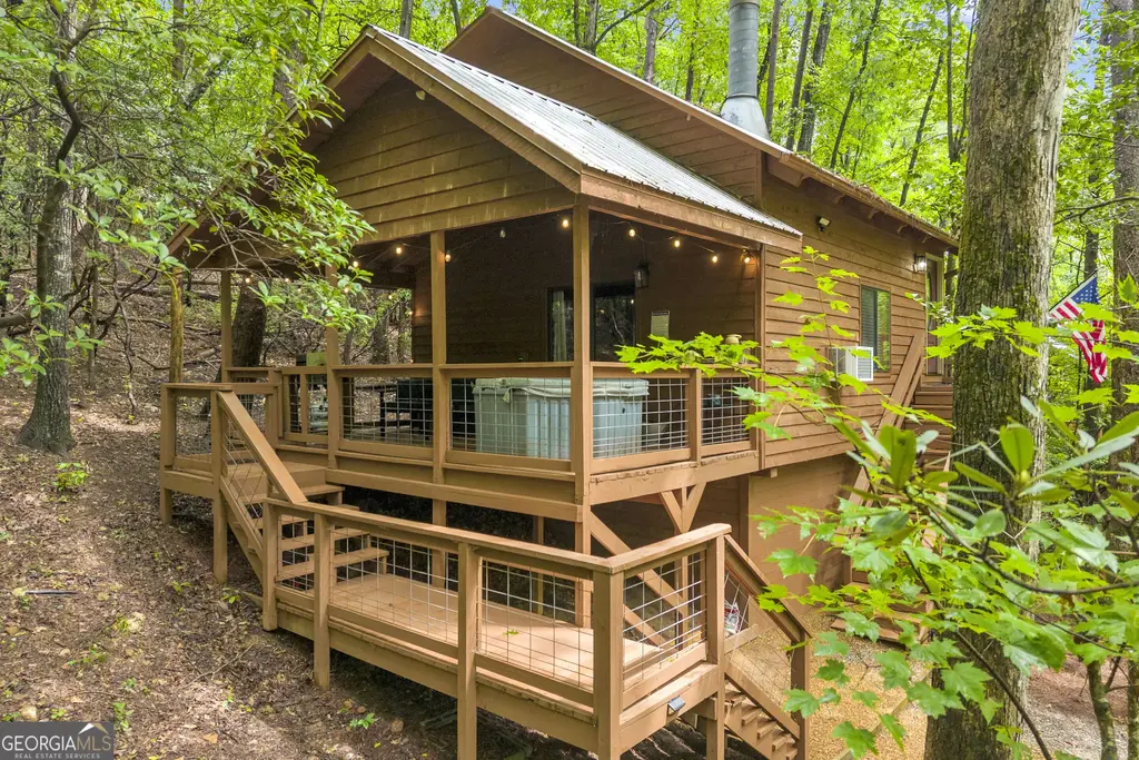 66 Lovers Lane, Sautee Nacoochee