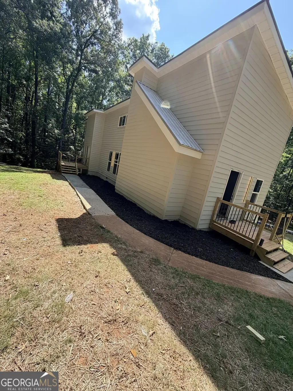 876 Newton Road, Lagrange
