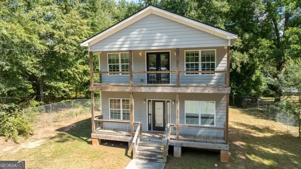 235 Bray Street, Athens