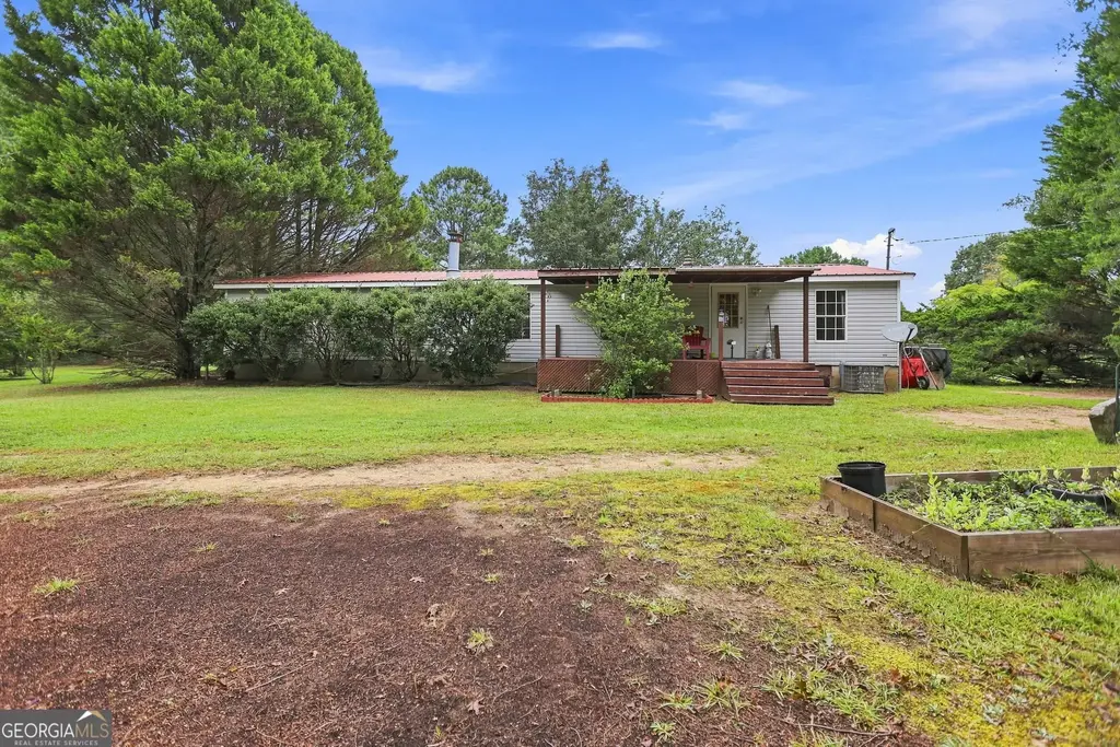 255 Plum Drive, Gay