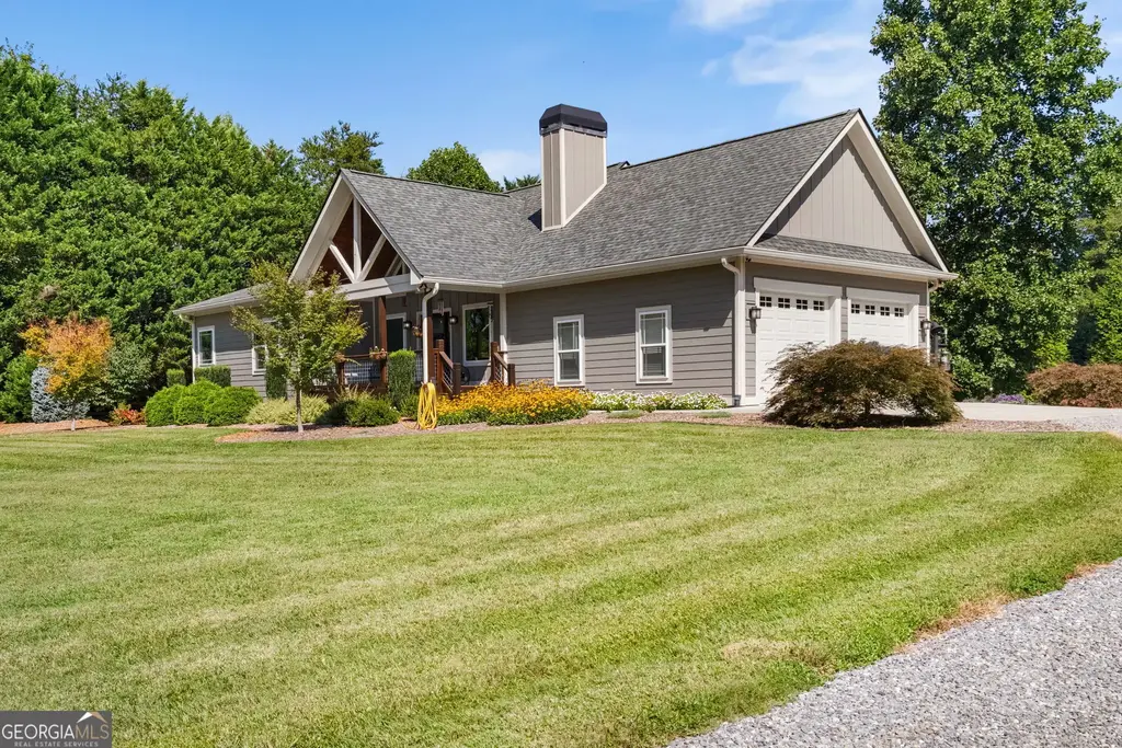 1702 Cedar Cliff Road, Hiawassee