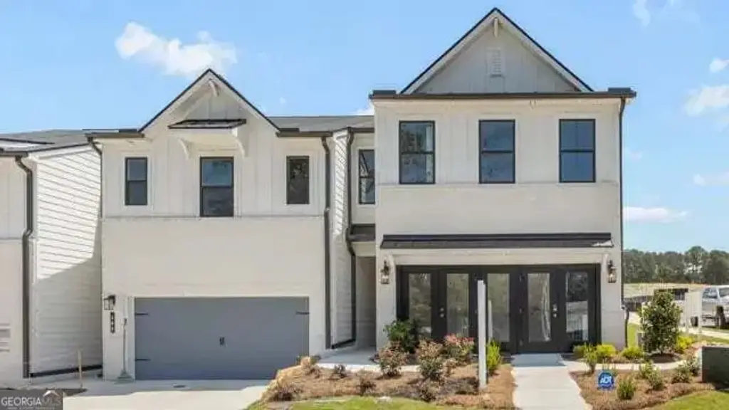 959 Sutherland Lane 124, Lawrenceville