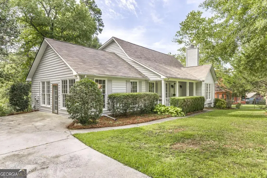 6806 Bay Point Drive, Macon