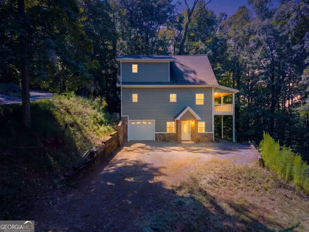 228 Longview Drive, Hayesville