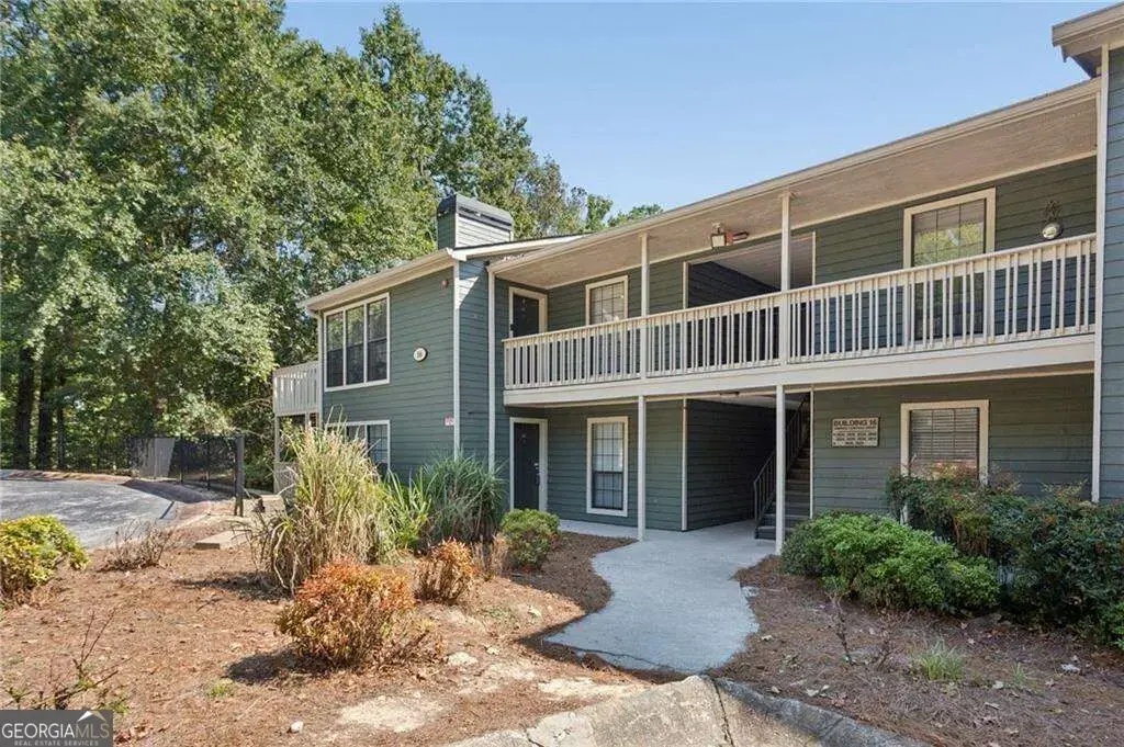 2832 Vinings Central Drive Se 143, Atlanta