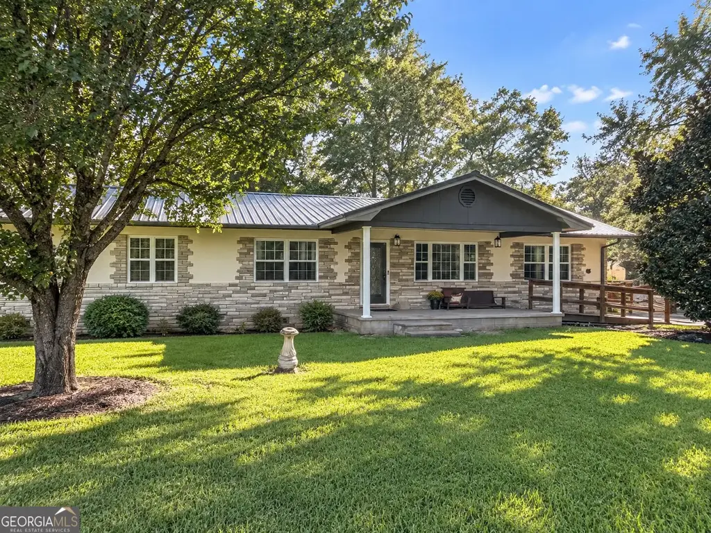 4702 W Old Savannah Road, Millen