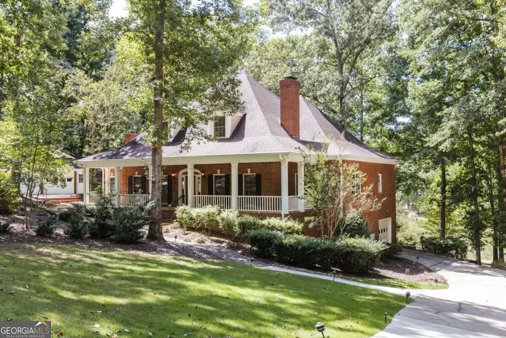 320 Millstone Circle, Athens