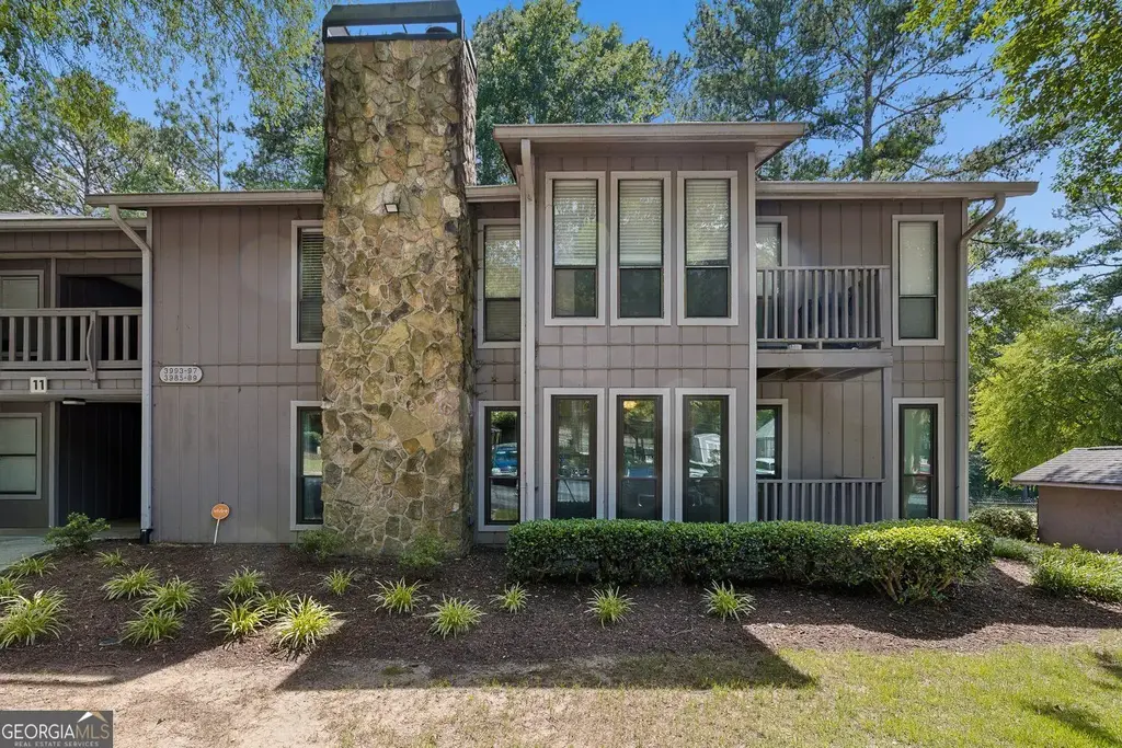 3985 Woodridge Way 3985 Building 11, Tucker