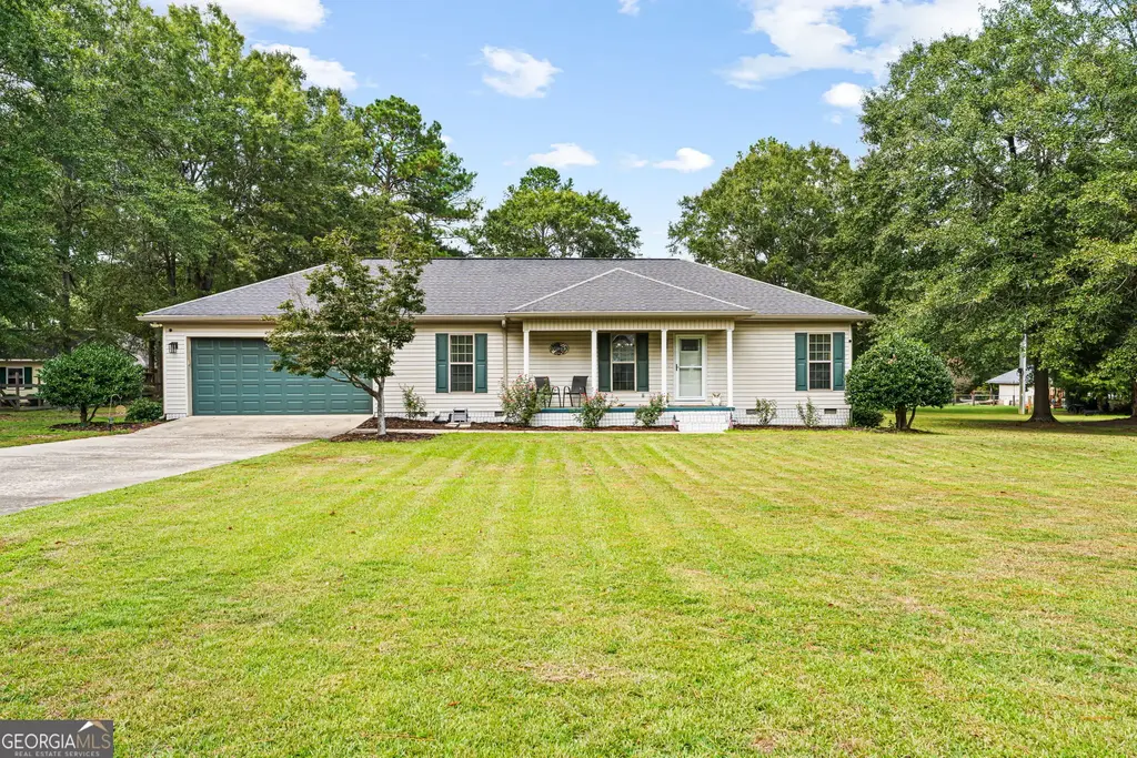 10 Third Avenue, Hawkinsville